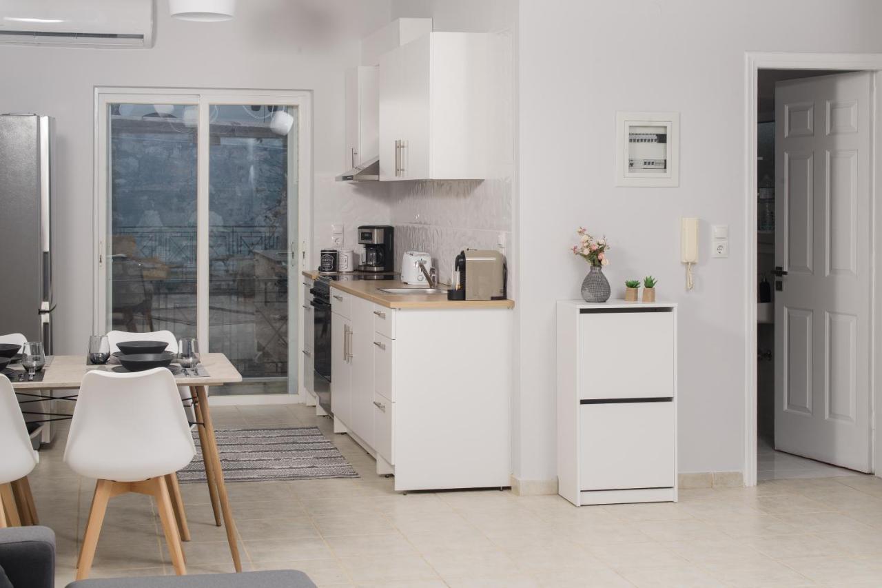 Nelion 01 - A Dream Apartment With Amazing View Aigio Exteriör bild
